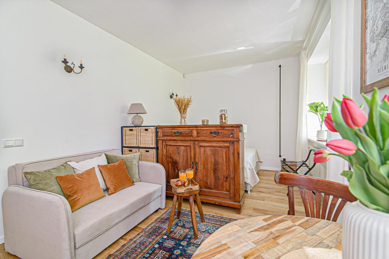 Cozy In The Heart Of Old Town Апартаменти *